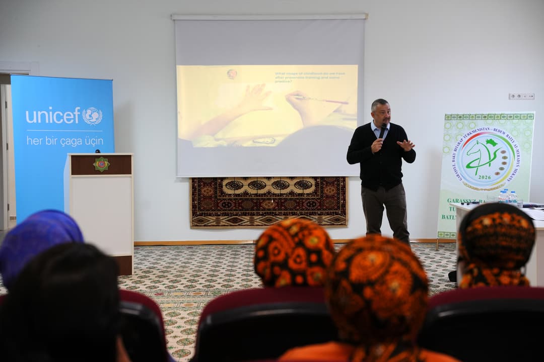 Practical sessions held in Turkmenistan to strengthen child-centered early childhood education
